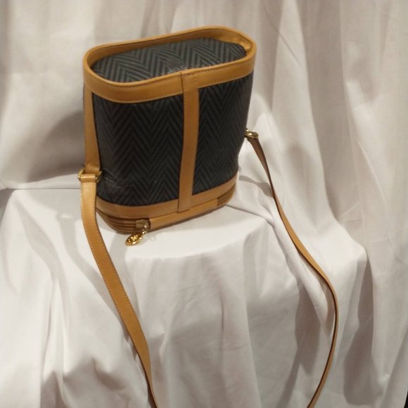 Vintage Mark Cross  Camera Mini crossbody bag made in Italy - Picture 7 of 9